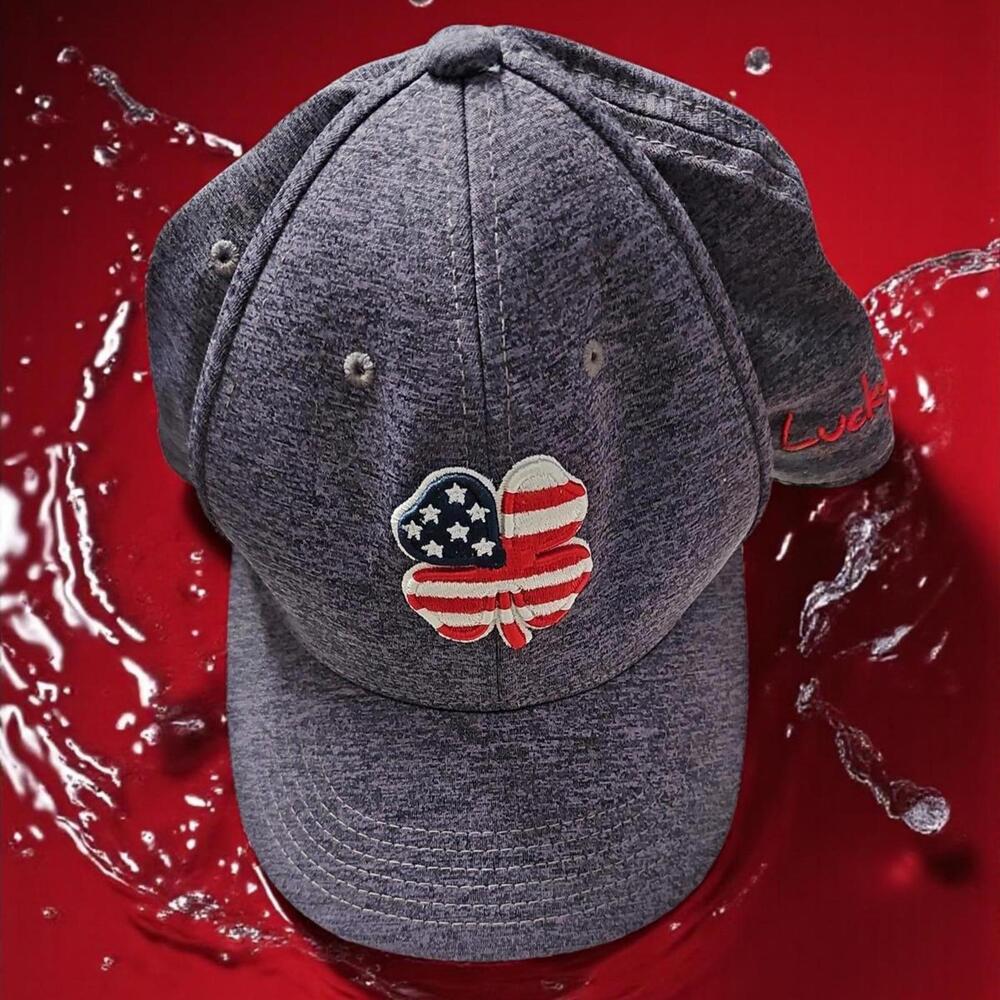 Black Clover Live Lucky USA Flag Clover Hat L/XL Memory Fit Fitted Cap